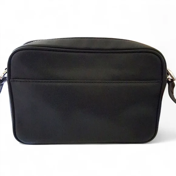 Michael Kors Manhattan Camera Crossbody - Picture 5 of 12